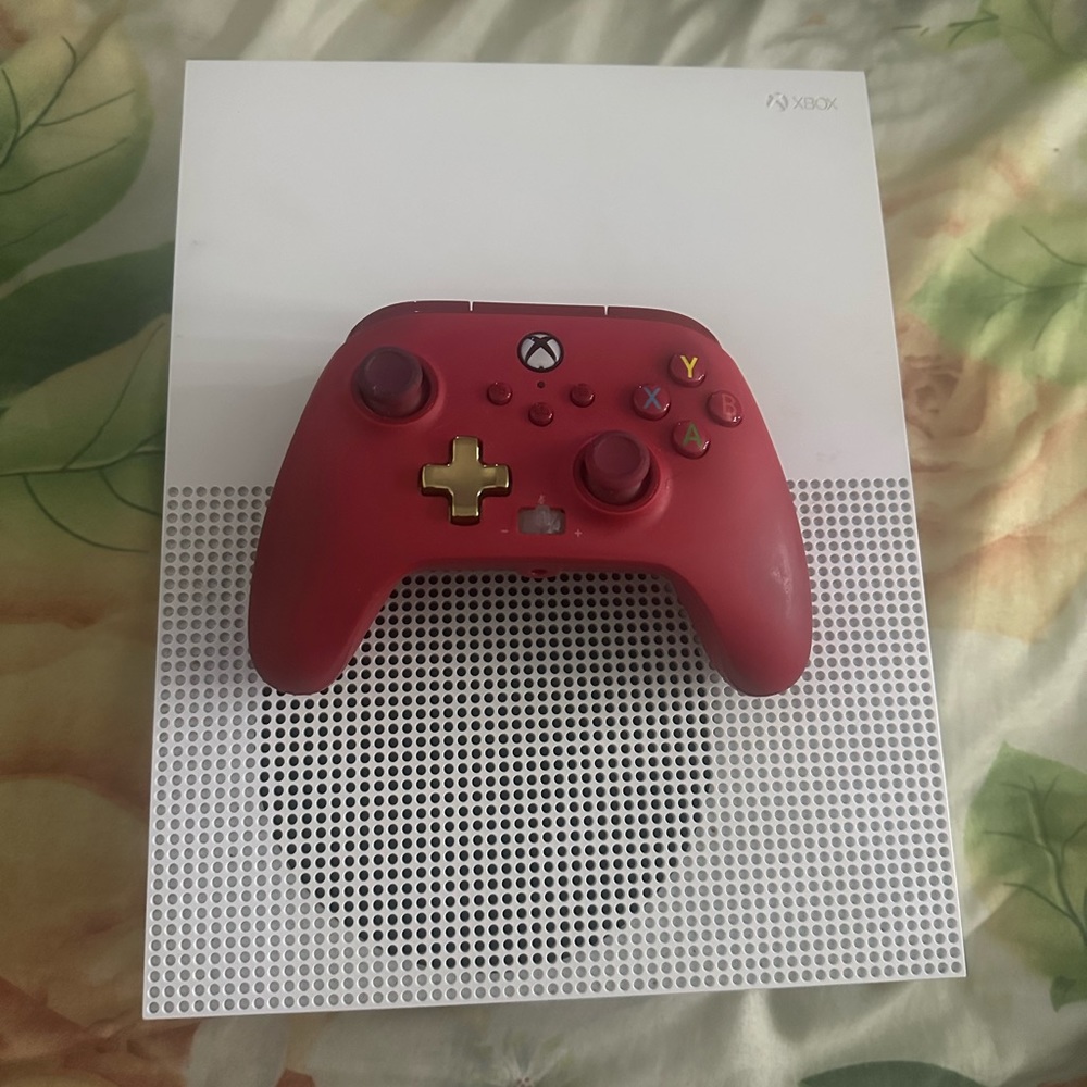 Xbox 1 s amazing condition